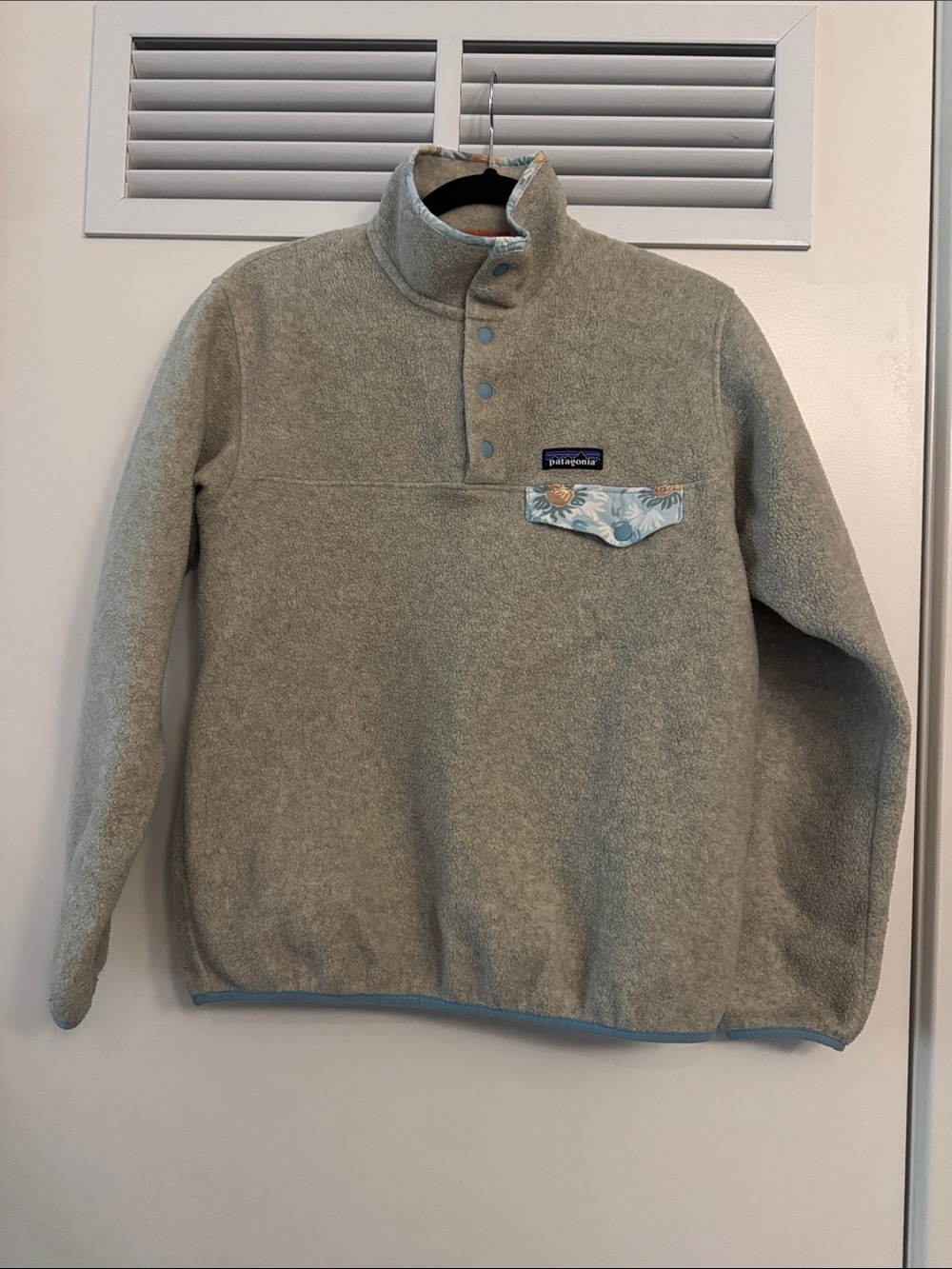 Women's Lightweight Synchilla® Snap-T® Fleece Pullover. Size S.